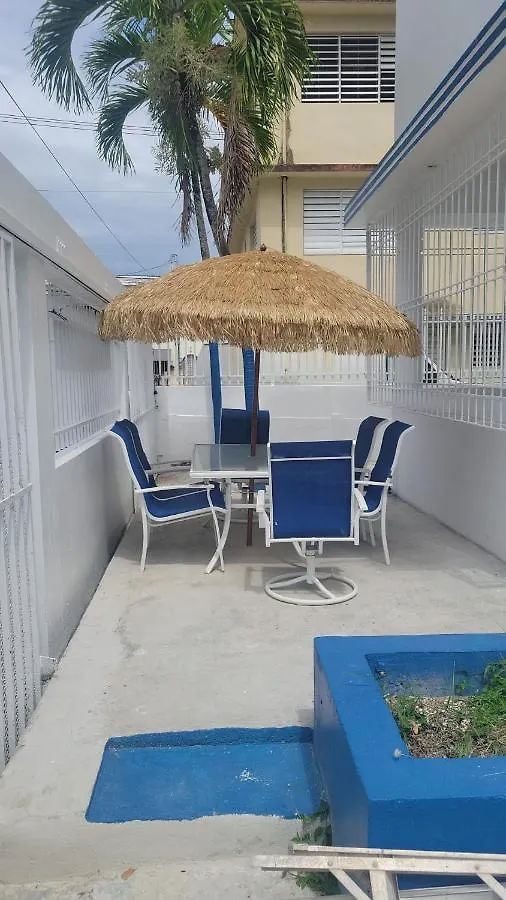 Janer House At San Juan Appartement