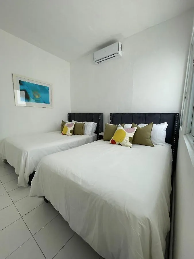 Janer House At San Juan Appartement